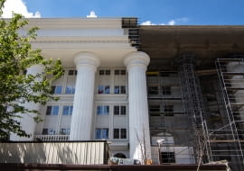 Skopje 2014 - nowe "zabytki" Skopje - budynek Poczty Macedońskiej