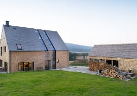 Dom jednorodzinny w Sulistrowicach, projekt: pracownia + 48