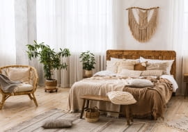 Boho, scandi czy minimalizm – który styl sprawdzi się w organicznej sypialni?Sl