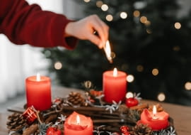 Wieniec adwentowy z gałązek