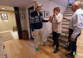 Ashton Kutcher, niespodzianka, Dzień Matki