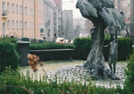Fontanna "Chłopiec pod wierzbą" na Rynku Wildeckim w Poznaniu
