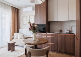 Wnętrze inspirowane estetyką połowy XX wieku - projekt Decoroom