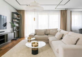 Apartament na Mokotowie - modernizm i glamour