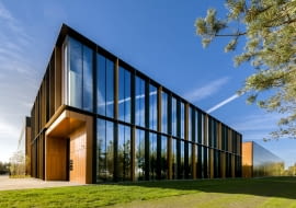 Siedziba firmy Bialmed w Piszu. Proj. 3XA