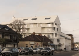 Dom Uniwersalny w Otwocku. Proj. MFRMGR Architekci