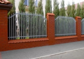 PUBLIKACJA DO WYKORZYSTANIA PO UZGODNIENIU Z AUTOREM