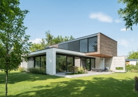 Dom+ pod Warszawą. Proj. STOPROCENT Architekci