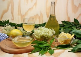 Nalewka z bzu czarnego