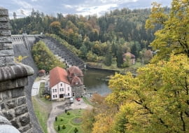 Zapora w Pilchowicach - największa kamienna zapora w Polsce
