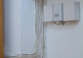 09.09.2004 WARSZAWA UL. HANCZY DOM INSTALACJA ALARMOWA ALARM CENTRALKA CENTRALA