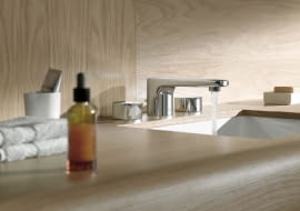 By baterie lśniły jak nowe, należy je systematycznie czyścić odpowiednimi środkami