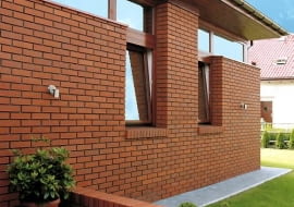 Elewacja klinkierowa - by nie było na niej białych wykwitów, trzeba ją starannie wykonać