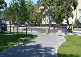 Widok ogólny na nawierzchnię wyremontowanej ulicy Paryskiej.