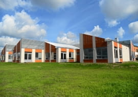 25.08.2014 Szczecin . Przedszkole modolowe przy skzole na ul. Zlotowska . Fot. Lukasz Wegrzyn / Agencja Gazeta SLOWA KLUCZOWE: szkola nauka oswiata budynek