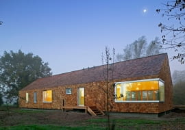 zrównoważone budownictwo, wielka brytania, ekologia, hudson architects, drewno, dom jednorodzinny, cedar house