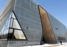 08.04.2013 Warszawa . Budynek Muzeum Historii Zydow Polskich . Fot. Agata Grzybowska / Agencja Gazeta SLOWA KLUCZOWE: Muzeum Historii Zydow Polskich