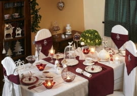 18.10.2012 , WNETRZA , SWIATECZNY STOL WIGILIJNY , SESJA DLA : CZTERY KATY , STYLIZACJA BEATA DRZEWOSOWSKA . FOT. MICHAL MUTOR SLOWA KLUCZOWE: WNETRZA DEKORACJE