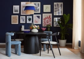 Wokół stołu - jak dopasować stół i krzesła w jadalni?