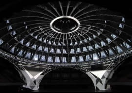 Omicron - mapping w Hali Stulecia