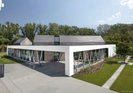 Dom z Trójkątów. Proj. 81.WAW.PL