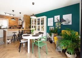 Mieszkanie pod Koszalinem. Proj. Pracownia Dobry Układ Sandra Białkowska.