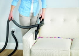 Dzięki specjalnym ssawkom bez trudu odkurzymy trudno dostępne miejsca