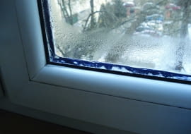 okno, zaparowana szyba