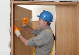 Regulacja drzwi wewnętrznych