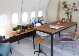 mieszkanie w samolocie, oryginalne mieszkanie, ciekawe mieszkanie, mieszkanie w dziwnym miejscu