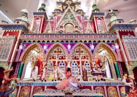 Szopka krakowska w lobby hotelu Mercure Kraków Stare Miasto