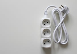 Zasilacze – podział, rodzaje i wybór odpowiedniego modelu