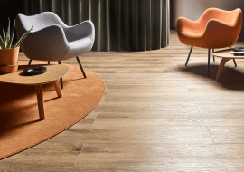 Podłoga – zarówno jej kolor, jak i materiał wykonania – jest podstawą udanych aranżacji wnętrz.