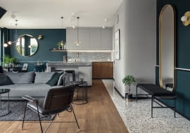 Inteligentny układ salonu, sypialni, łazienki i pokoju muzycznego zapewnia optymalną równowagę między odosobnieniem a przestronną częścią dzienną.