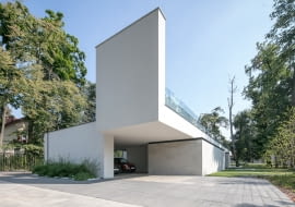 RE: LONG HOUSE - dom w Łodzi na bardzo wąskiej działce. Proj. REFORM Architekt