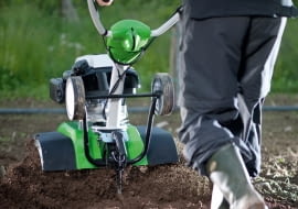 pielęgnacja roślin, pielęgnacja ogrodu, glebogryzarka