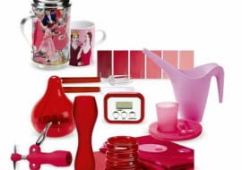 Wzory <Br> Nie są konieczne w kuchni wręcz szokującej kolorami i formami przedmiotów, które składają się na jej wyposażenie. Jeśli już, to tylko stosowane z umiarem motywy graficzne lub fotograficzne. <br>Kształty <br> Przede wszystkim żadnych kątów prostych! Same okrągłości, obłości, fale, czyli formy aerodynamiczne w czystej postaci. Obecnie są najmodniejsze. <BR>Materiały <Br> Meble najlepiej z laminatu, a naczynia kuchenne - ze stali, ceramiki lub tworzywa sztucznego udającego porcelanę albo fajans. <Br>Kolory <BR> Jaskrawe i wyraziste: czerwienie, fosforyzujące róże. Aby osłabić ich działanie, łączmy je z metaliczną szarością.