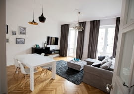 Odnowione mieszkanie w kamienicy na Marszałkowskiej