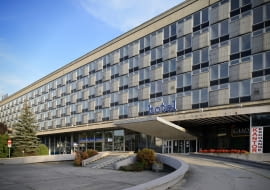 Budynek hotelu Cracovia współcześnie