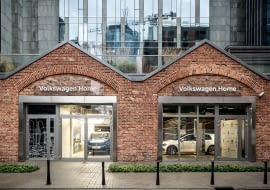 Nowy salon Volksawagena ma przypominać przytulne wnętrze mieszkalne. Projekt opracowali architekci ze studia modelina