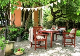 Lakierobejca nie zawiera biocydów, więc aby zwiększyć ochronę drewna, trzeba je wcześniej zaimpregnować