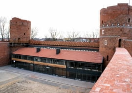 Nowy Pawilon na zamku w Ciechanowie. Materiały Muzeum Szlachty Mazowieckiej