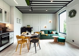 nowoczesny salon z kuchnią