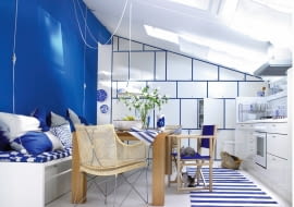 5Helle Kueche mit Essecke und Sitzbank im Dachgeschoss