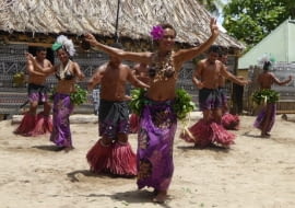 Ceremonii picia kavy często towarzyszą rytualne tańce.