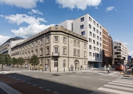 Hotel w kamienicy Karola Mintera w Porcie Praskim