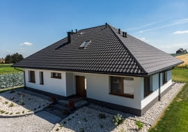 Jak obróbki blacharskie wpływają na nasz dach?