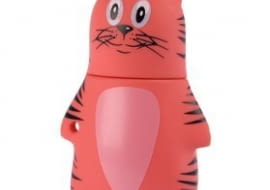 Jak przetrwać pierwsze dni po urlopie? Zalecamy działania spokojne i niezbyt obciążające umysł - temperowanie ołówków, przytulanie myszki, układanie spinaczy, robienie sobie kawy i herbaty, przenoszenie danych tu i ówdzie, zapisywanie złotych myśli. Po kilku dniach nasze szare komórki wrócą do siebie, przestaniemy całymi dniami bawić się gadżetami i zabierzemy się za robotę. Czego wszystkim naszym kierownikom i szefom życzymy. <BR /> Pendrive, pojemność 4GB, 57 zł, merlin.pl