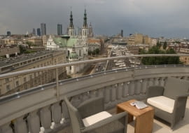 Apartament w Wieży znajduje się w pobliżu Placu Zbawiciela