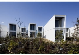 Bayside Marina Hotel.